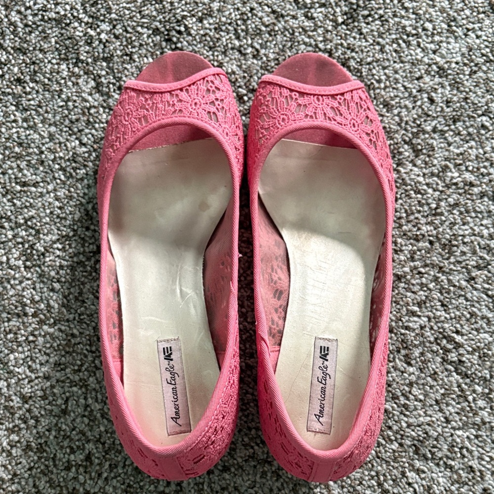 American Eagle Outfitters Coral Lace Wedges